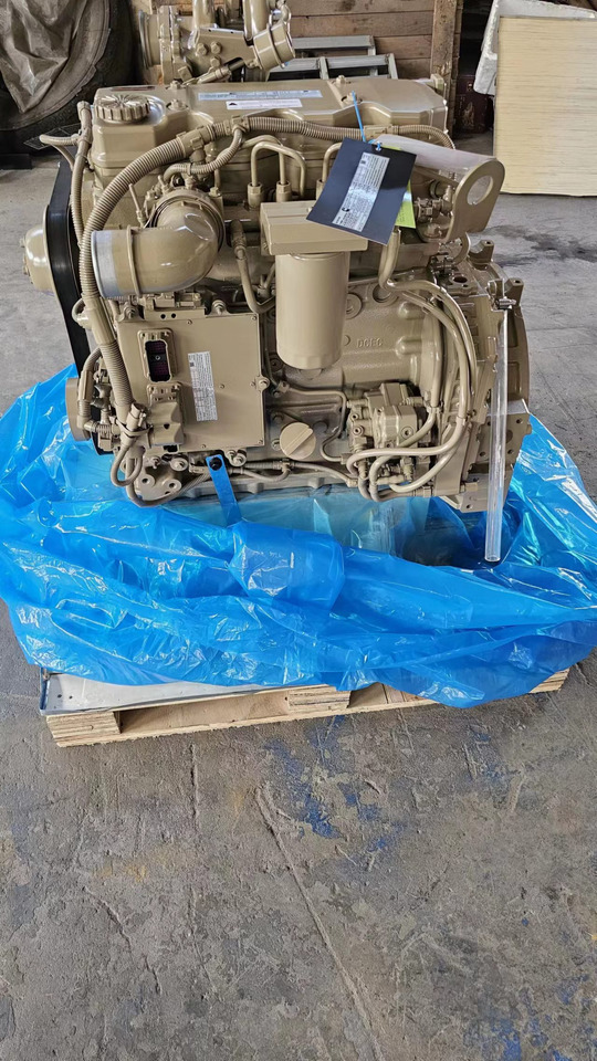 CUMMINS QSB4.5 - Engine for Excavator: picture 1 CUMMINS QSB4.5 - Engine for Excavator: picture 1