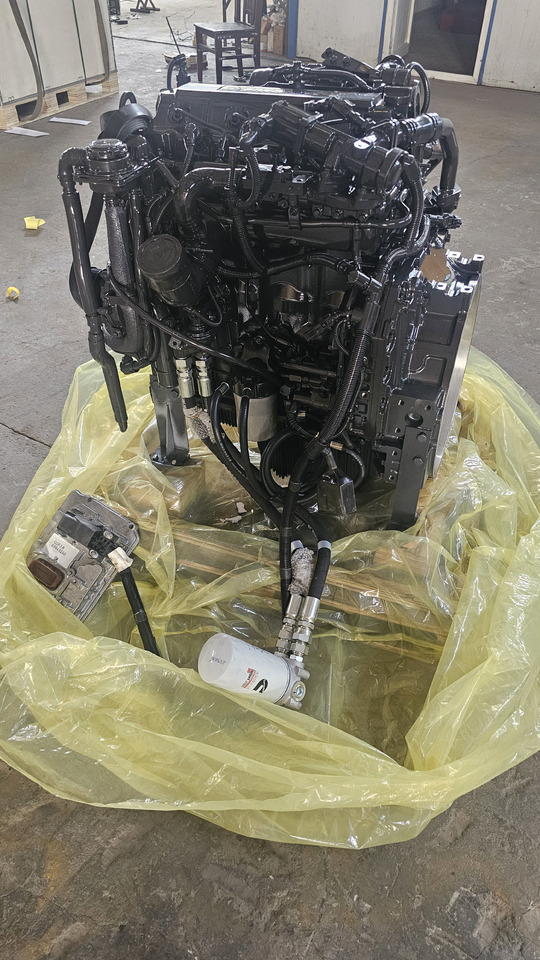 CUMMINS QSF3.8 - Engine for Excavator: picture 1 CUMMINS QSF3.8 - Engine for Excavator: picture 1