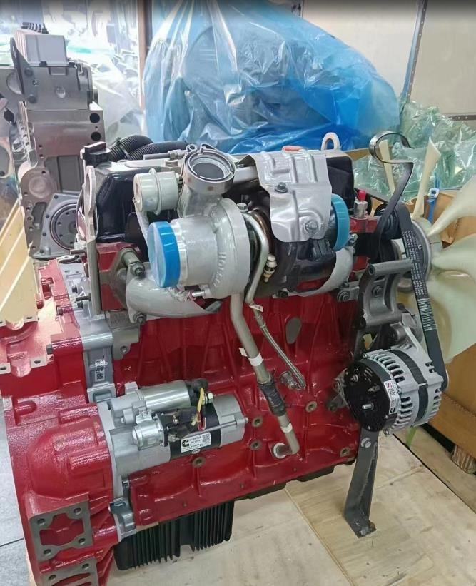 CUMMINS QSF3.8 - Engine for Excavator: picture 3 CUMMINS QSF3.8 - Engine for Excavator: picture 3