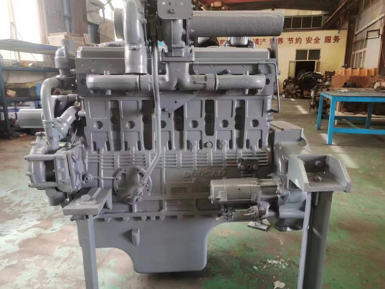 DOOSAN DE12TIS - Engine for Excavator: picture 1 DOOSAN DE12TIS - Engine for Excavator: picture 1