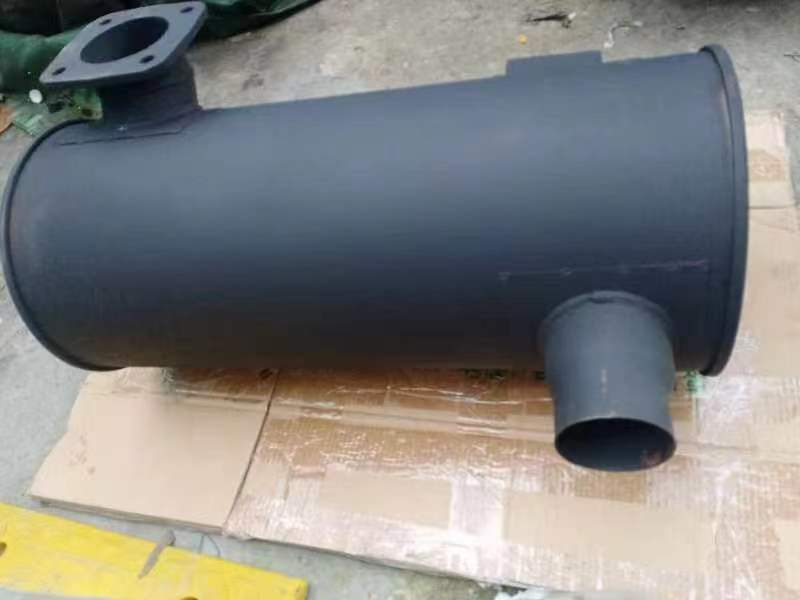 Factory price MUFFLER 6151-11-8530 6151118530 for KOMATSU S6D125 WA470 - Muffler for Excavator: picture 1 Factory price MUFFLER 6151-11-8530 6151118530 for KOMATSU S6D125 WA470 - Muffler for Excavator: picture 1