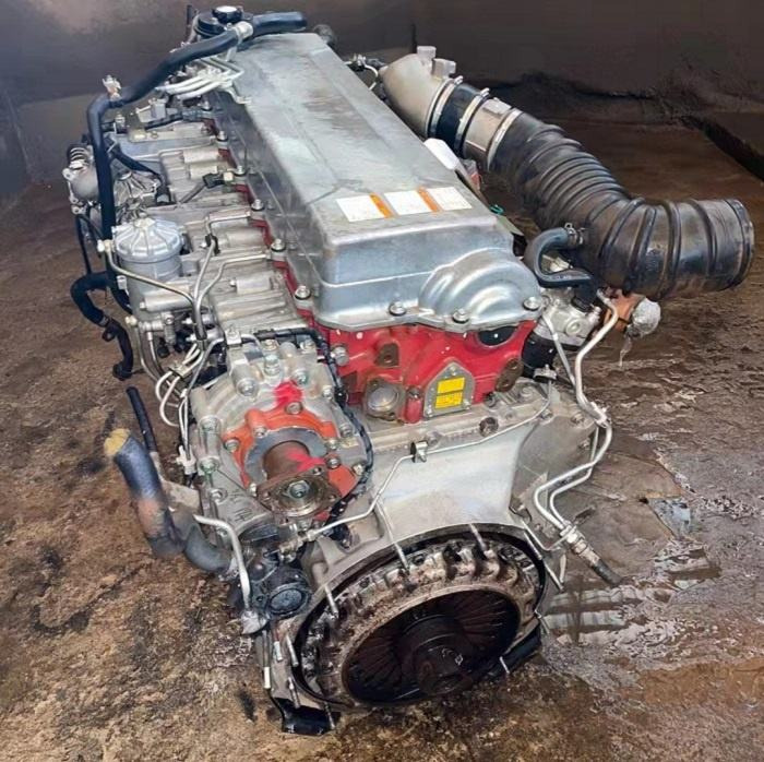 HINO E13C - Engine for Excavator: picture 1 HINO E13C - Engine for Excavator: picture 1