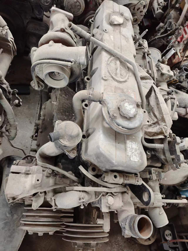 HINO p11c - Engine for Excavator: picture 2 HINO p11c - Engine for Excavator: picture 2