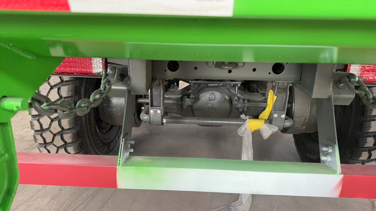 HOWO375 6*6  dump truck - Tipper: picture 5 HOWO375 6*6  dump truck - Tipper: picture 5