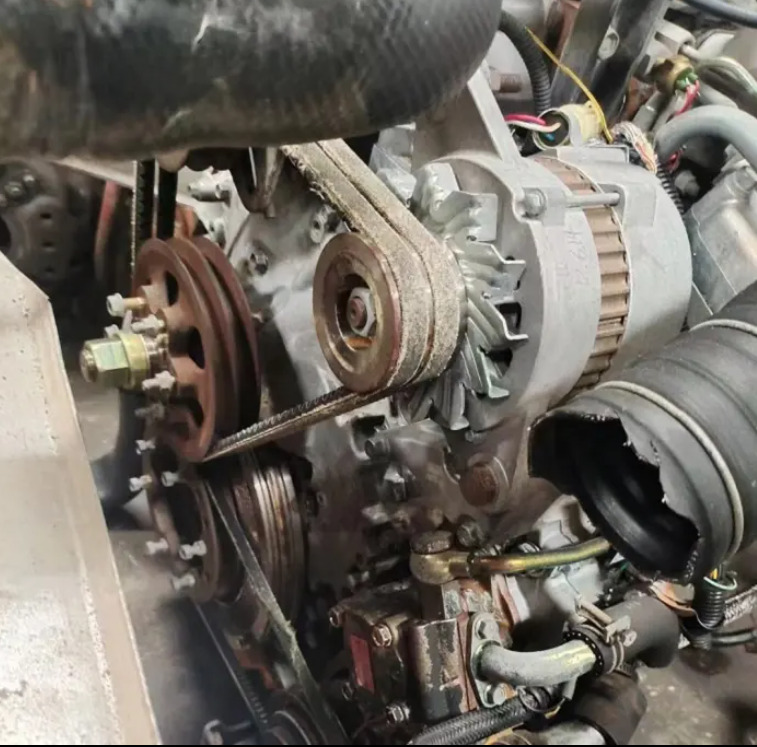 ISUZU 6WF1 - Engine for Excavator: picture 2 ISUZU 6WF1 - Engine for Excavator: picture 2