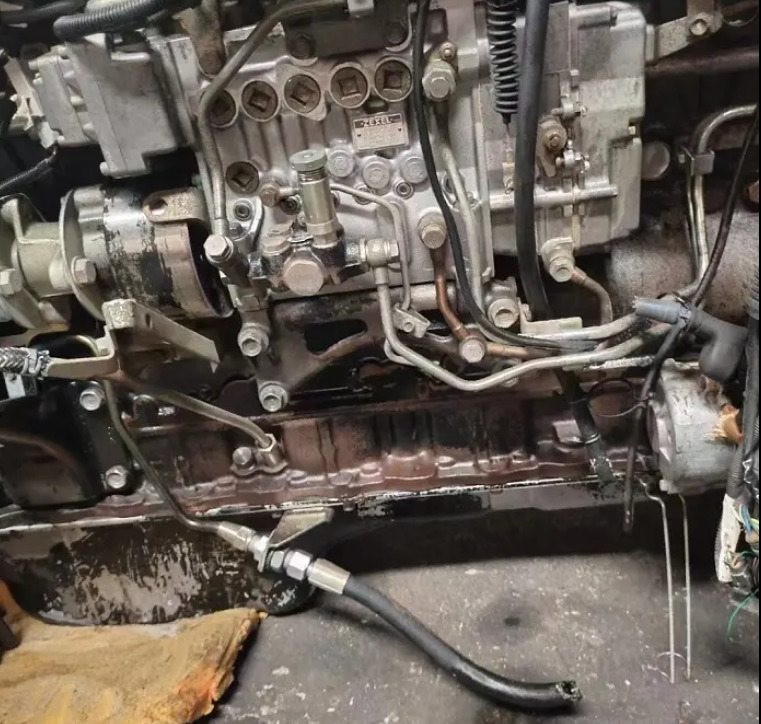 ISUZU 6WF1 - Engine for Attachment: picture 3 ISUZU 6WF1 - Engine for Attachment: picture 3