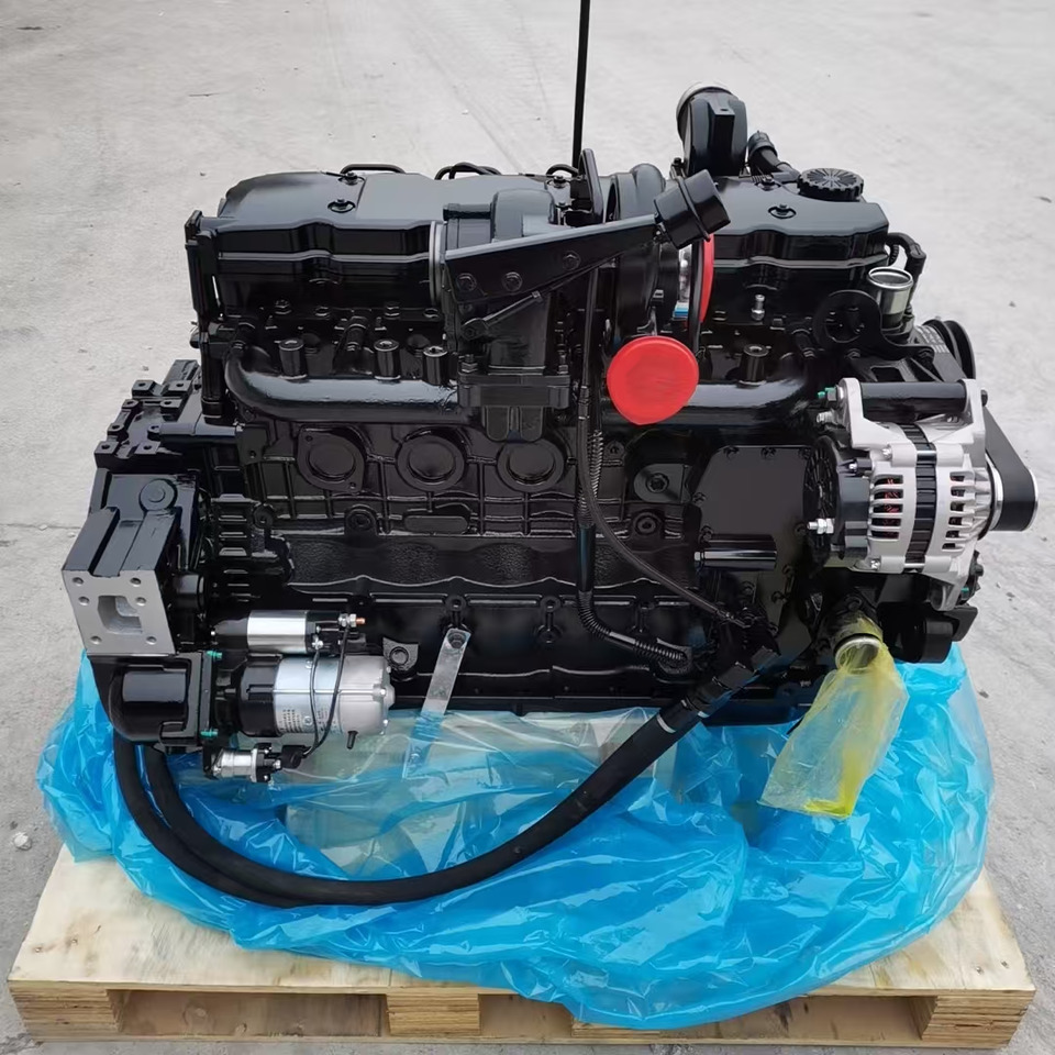 KOMATSU 6D107 - Engine for Excavator: picture 1 KOMATSU 6D107 - Engine for Excavator: picture 1