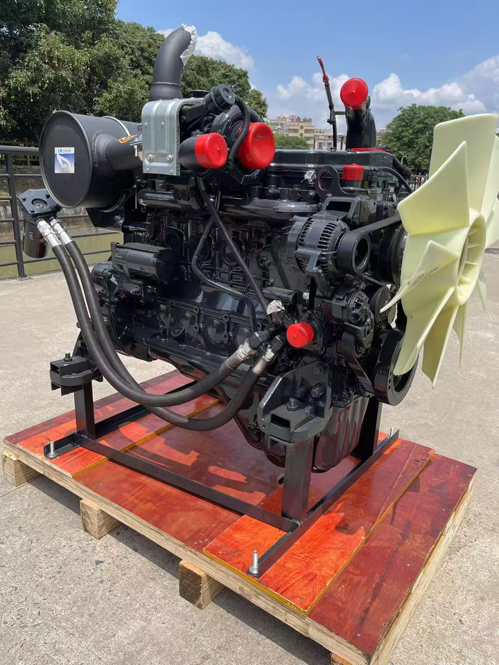 KOMATSU 6D107E-1 - Engine for Excavator: picture 4 KOMATSU 6D107E-1 - Engine for Excavator: picture 4