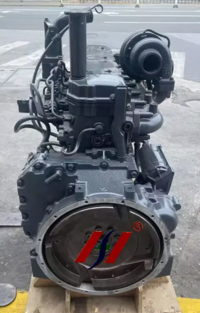 KOMATSU 6D107E - Engine for Excavator: picture 3 KOMATSU 6D107E - Engine for Excavator: picture 3