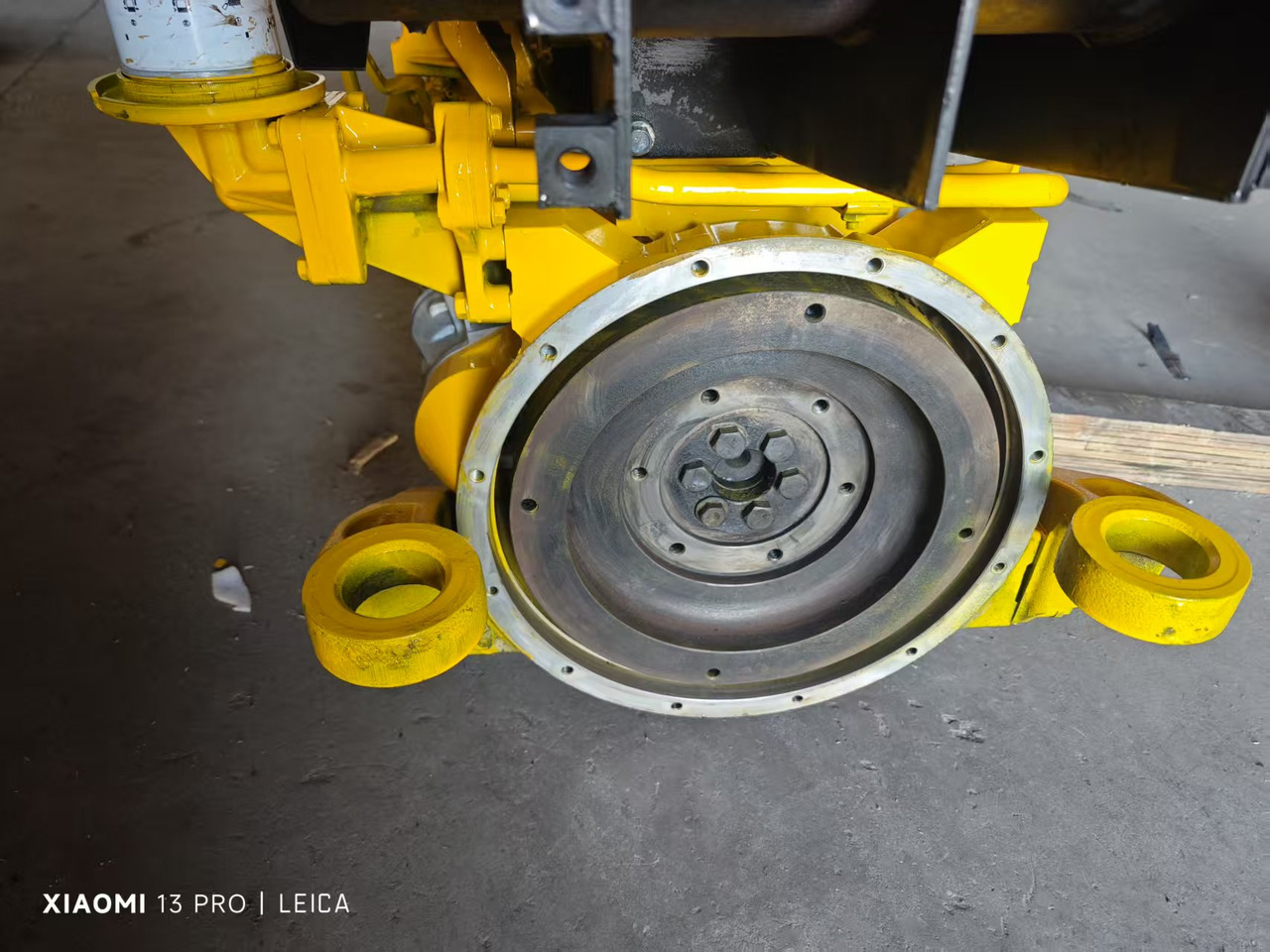 KOMATSU SAA4D95LE - Engine and parts for Attachment: picture 3 KOMATSU SAA4D95LE - Engine and parts for Attachment: picture 3