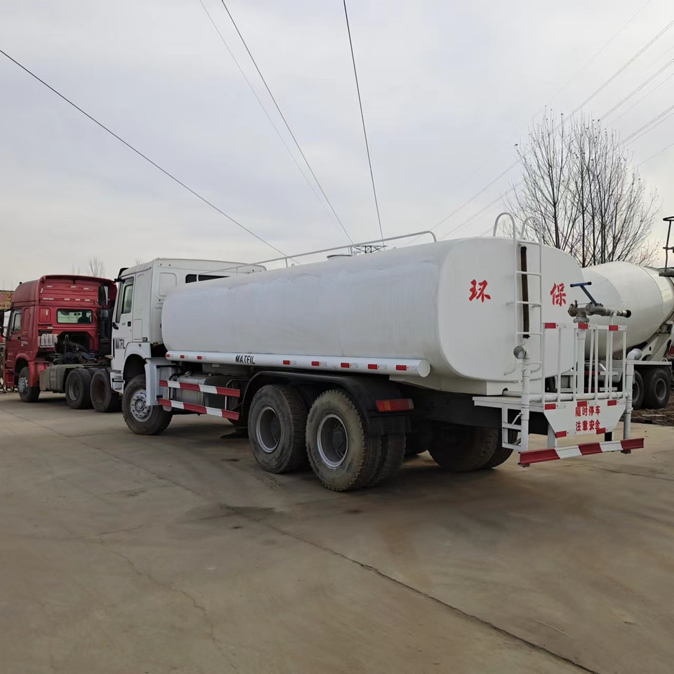 Tank truck SINOTRUK 20 cubic meters tank: picture 6 Tank truck SINOTRUK 20 cubic meters tank: picture 6