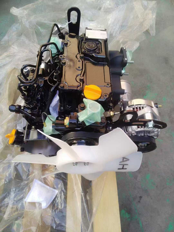 YANMAR 3TNV70 - Engine for Excavator: picture 3 YANMAR 3TNV70 - Engine for Excavator: picture 3