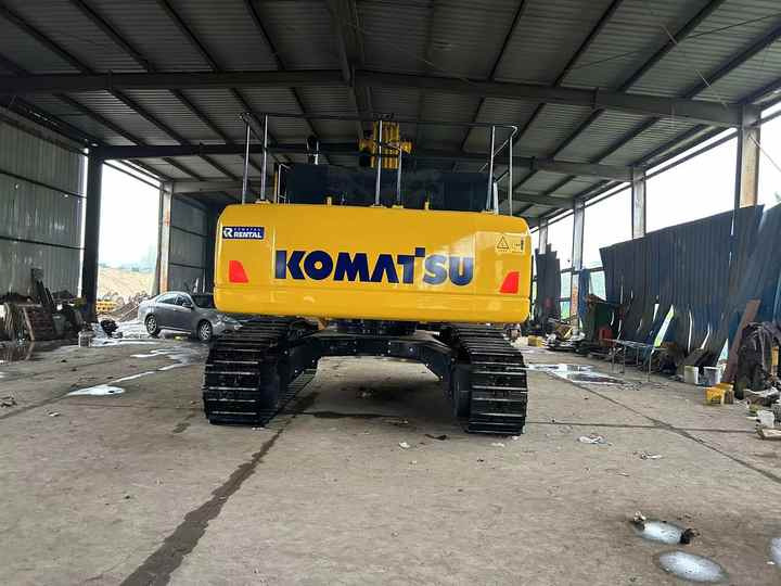 90% New KOMATSU PC450-8 Used Excavator Construction Excavators, Strong Power, Low Price, and Very Good Quality - Crawler excavator: picture 3 90% New KOMATSU PC450-8 Used Excavator Construction Excavators, Strong Power, Low Price, and Very Good Quality - Crawler excavator: picture 3