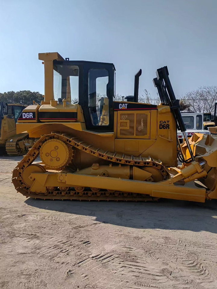 CAT Used Bulldozer D6R High Quality - Bulldozer: picture 4 CAT Used Bulldozer D6R High Quality - Bulldozer: picture 4