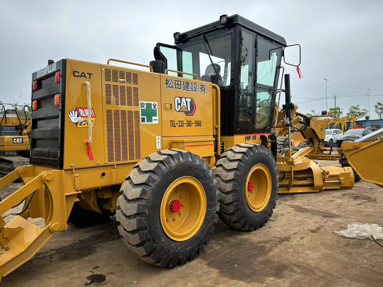 CATERPILLAR used second-hand grader CAT140K - Grader: picture 3 CATERPILLAR used second-hand grader CAT140K - Grader: picture 3