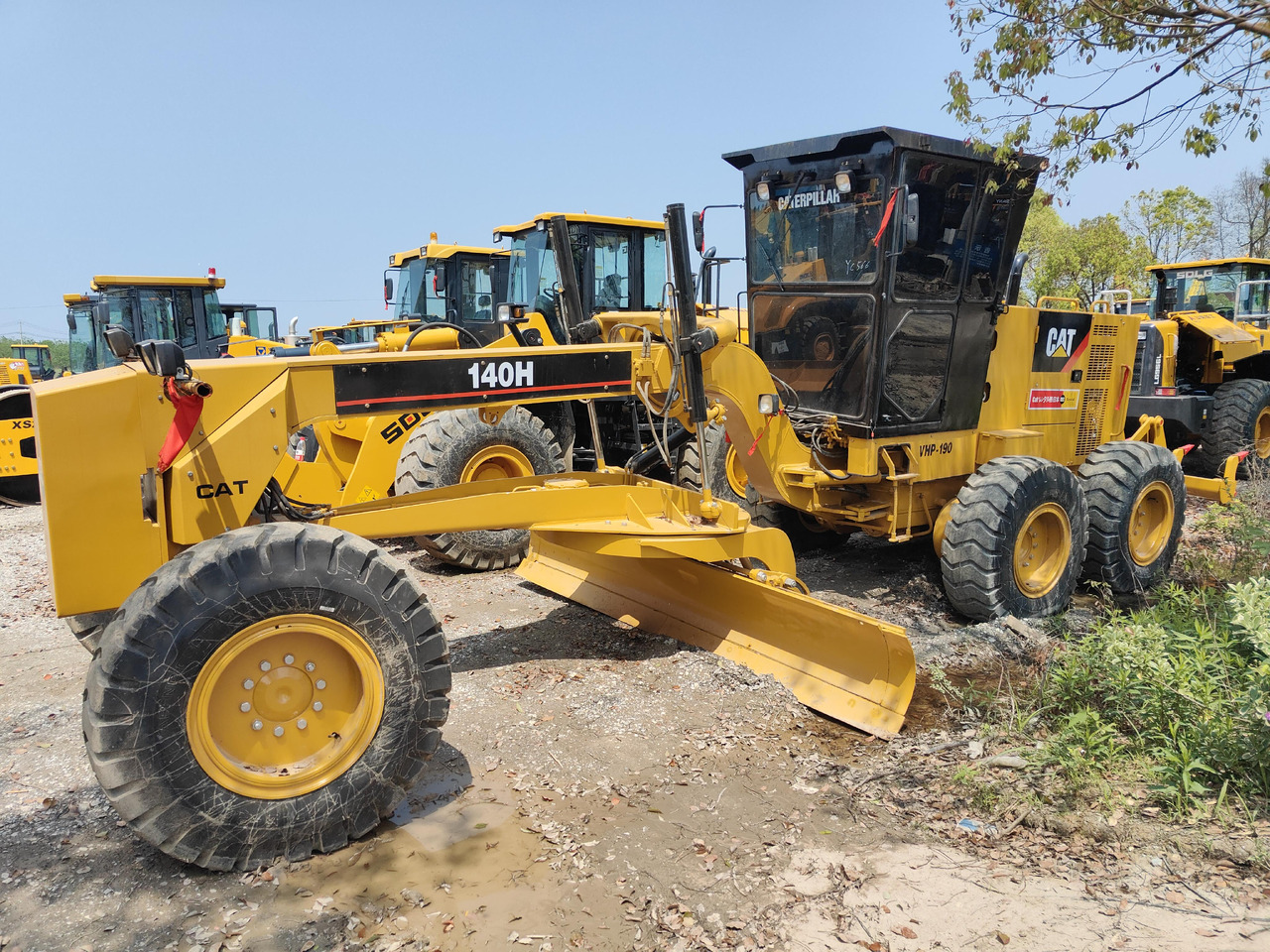 CATERPILLAR high quality hotsale GRADER CAT140H - Construction machinery: picture 5 CATERPILLAR high quality hotsale GRADER CAT140H - Construction machinery: picture 5