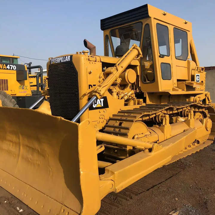 Good Condition D7G Mini Bulldozer New Crawler Bulldozer with Parts Price Bulldozers - Bulldozer: picture 1 Good Condition D7G Mini Bulldozer New Crawler Bulldozer with Parts Price Bulldozers - Bulldozer: picture 1