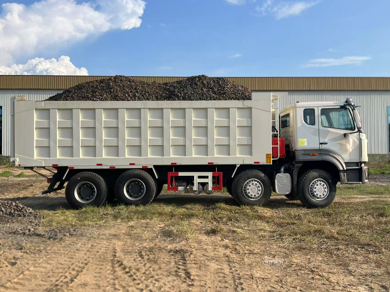 HOWO Used Dump Truck8*4 6*4 - Tipper: picture 4 HOWO Used Dump Truck8*4 6*4 - Tipper: picture 4