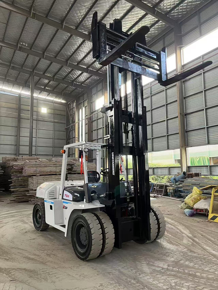 TCM Used Forklift TCM 100 - Material handling equipment: picture 3 TCM Used Forklift TCM 100 - Material handling equipment: picture 3