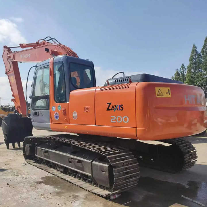 Original Japan Hitachi ZX200-5 Excavator Hitachi Excavator in Low Price for Hot Sale - Crawler excavator: picture 1 Original Japan Hitachi ZX200-5 Excavator Hitachi Excavator in Low Price for Hot Sale - Crawler excavator: picture 1