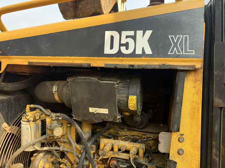 Used Cat Mini Bulldozer D5k Cat Dozers - Bulldozer: picture 3 Used Cat Mini Bulldozer D5k Cat Dozers - Bulldozer: picture 3