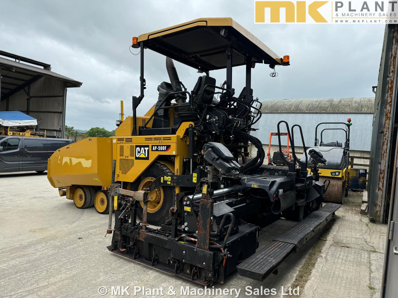 CATERPILLAR AP500F - Asphalt paver: picture 3 CATERPILLAR AP500F - Asphalt paver: picture 3