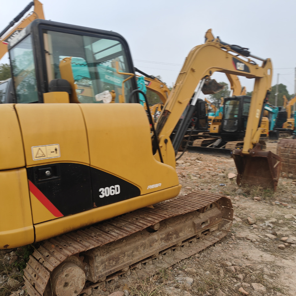 CATERPILLAR 306D - Mini excavator: picture 3 CATERPILLAR 306D - Mini excavator: picture 3