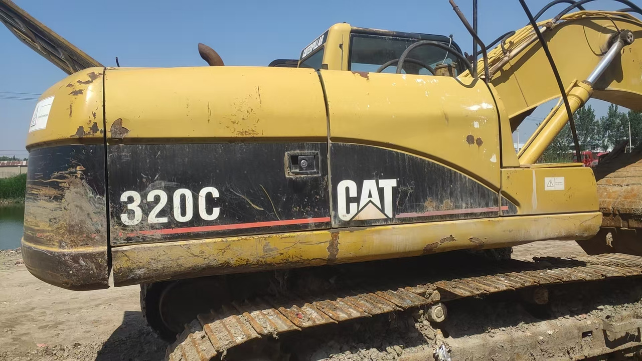 CATERPILLAR 320C - Crawler excavator: picture 1 CATERPILLAR 320C - Crawler excavator: picture 1
