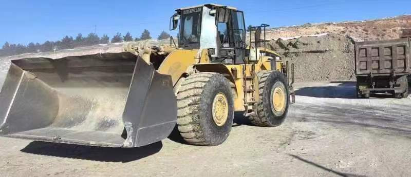 CATERPILLAR 980G - Crawler loader: picture 1 CATERPILLAR 980G - Crawler loader: picture 1