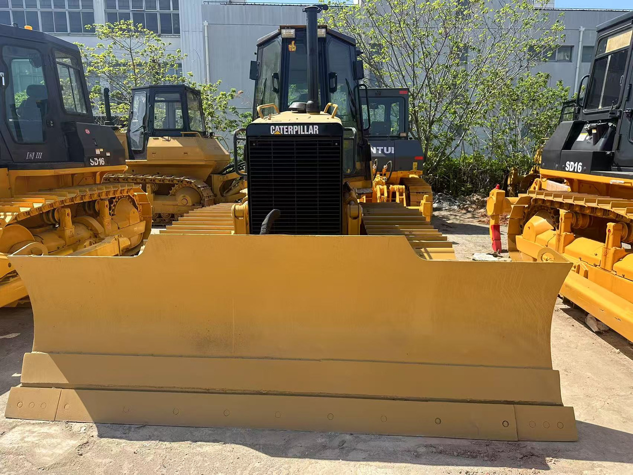 CATERPILLAR D6K - Bulldozer: picture 4 CATERPILLAR D6K - Bulldozer: picture 4