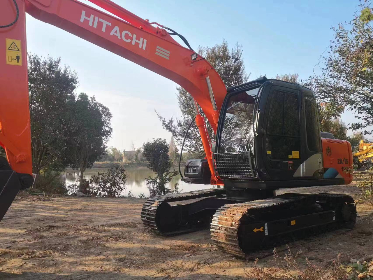 HITACHI ZX120 - Crawler excavator: picture 2 HITACHI ZX120 - Crawler excavator: picture 2