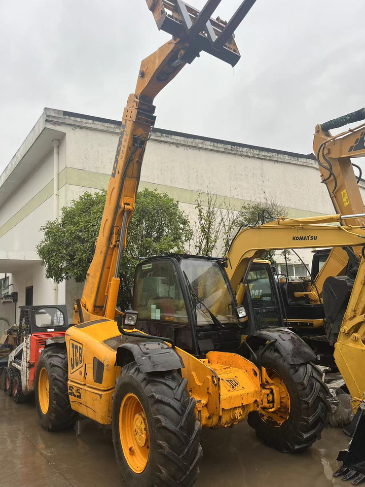 JCB 535 - Telescopic handler: picture 1 JCB 535 - Telescopic handler: picture 1
