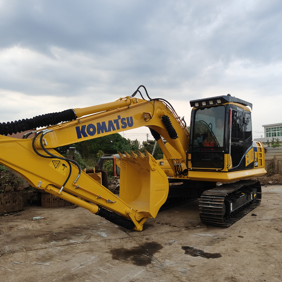 KOMATSU PC130-7 - Crawler excavator: picture 4 KOMATSU PC130-7 - Crawler excavator: picture 4