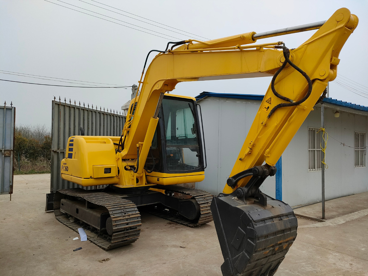 KOMATSU PC60-7 - Crawler excavator: picture 3 KOMATSU PC60-7 - Crawler excavator: picture 3