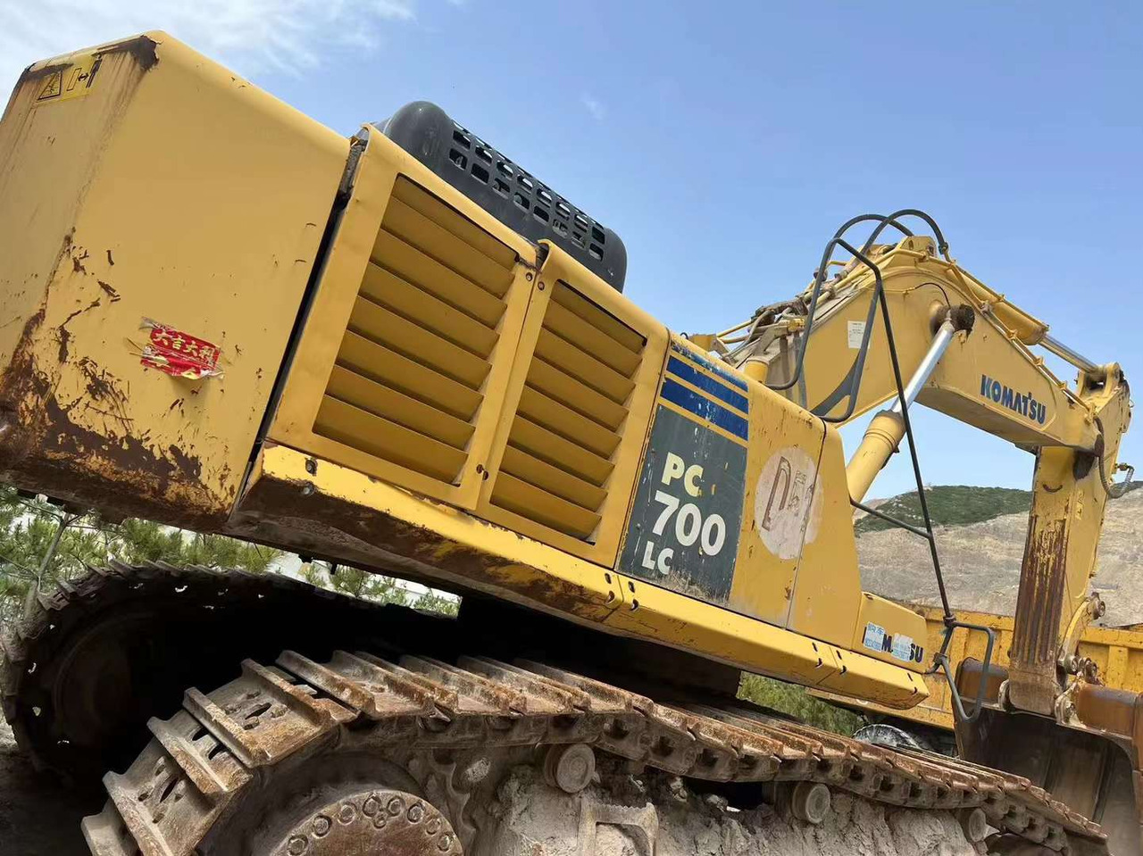 KOMATSU PC700 - Crawler excavator: picture 3 KOMATSU PC700 - Crawler excavator: picture 3