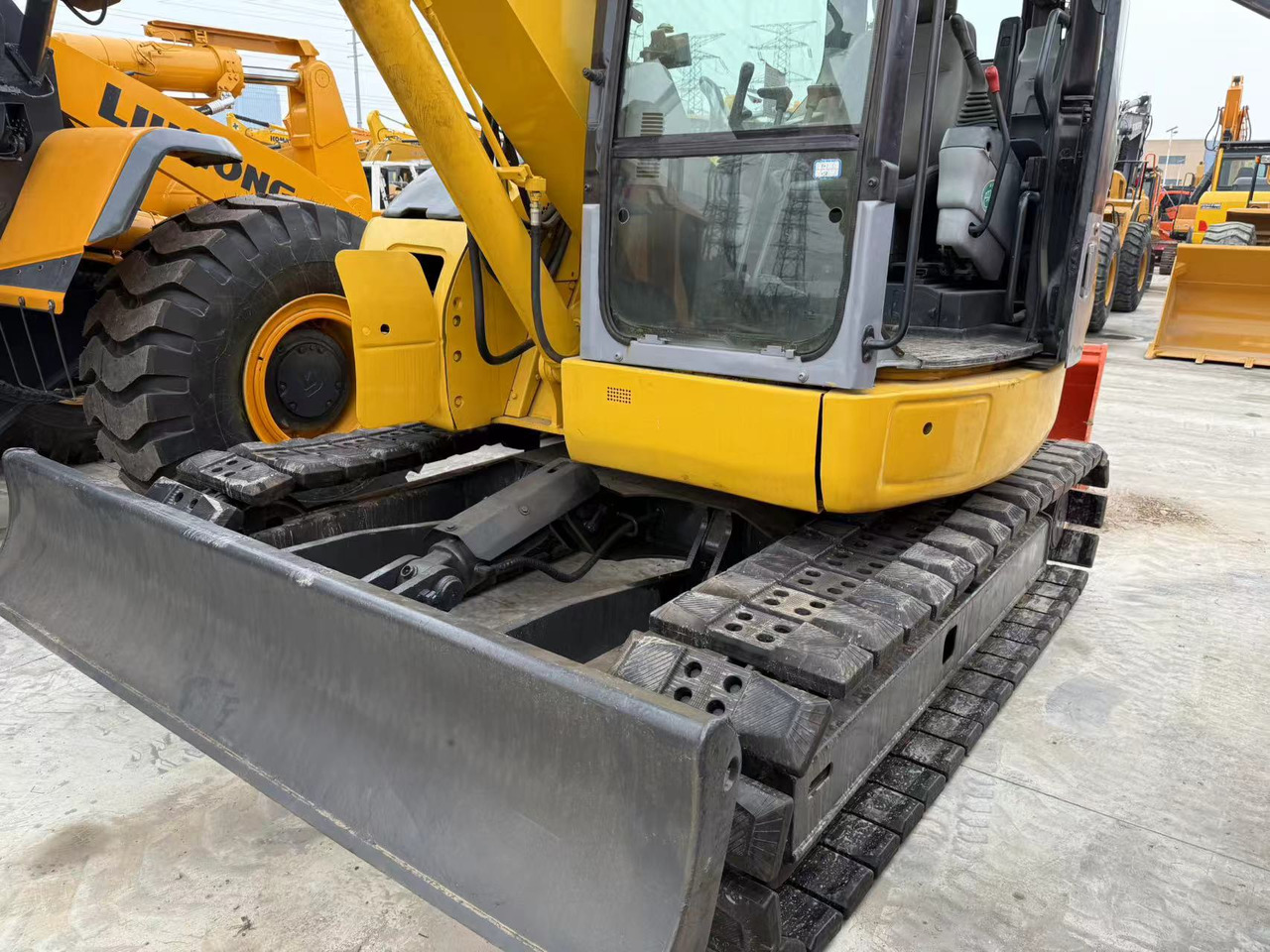 KOMATSU PC78US - Mini excavator: picture 2 KOMATSU PC78US - Mini excavator: picture 2