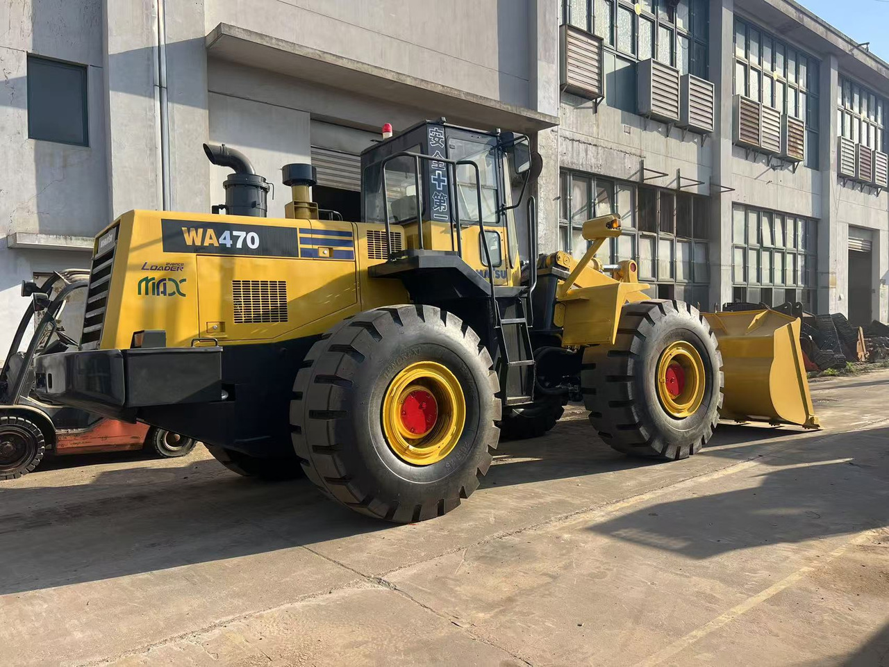 KOMATSU WA470-3 - Wheel loader: picture 5 KOMATSU WA470-3 - Wheel loader: picture 5
