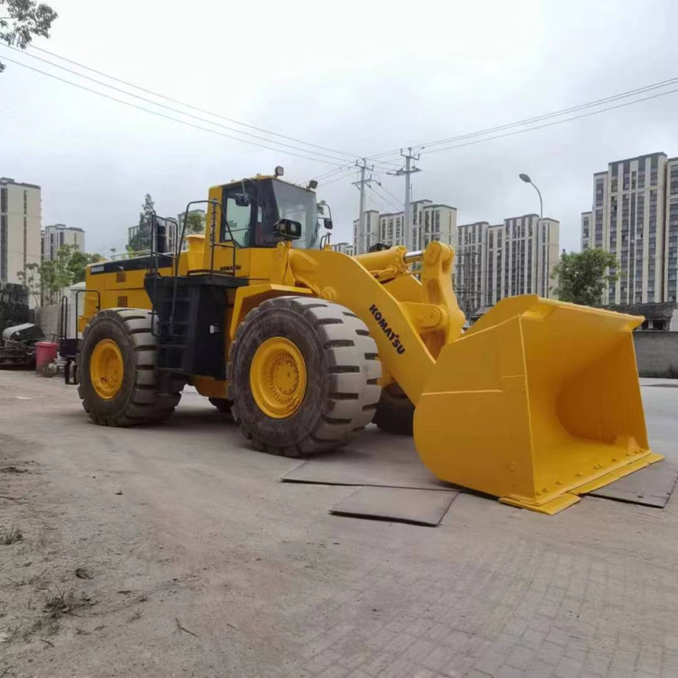 KOMATSU WA600-3 - Wheel loader: picture 1 KOMATSU WA600-3 - Wheel loader: picture 1