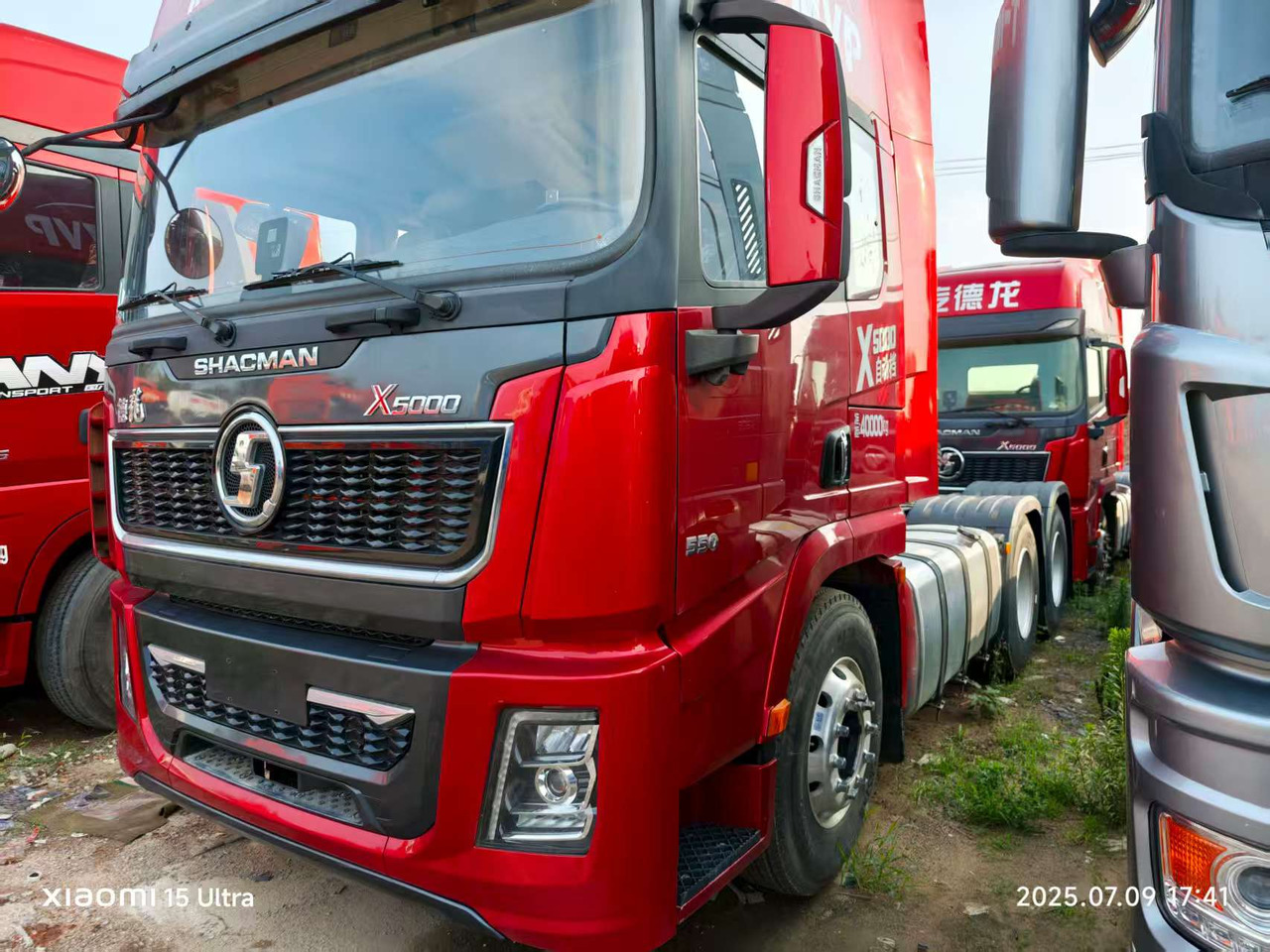 SHACMAN X5000 6x4 - Tractor unit: picture 1 SHACMAN X5000 6x4 - Tractor unit: picture 1