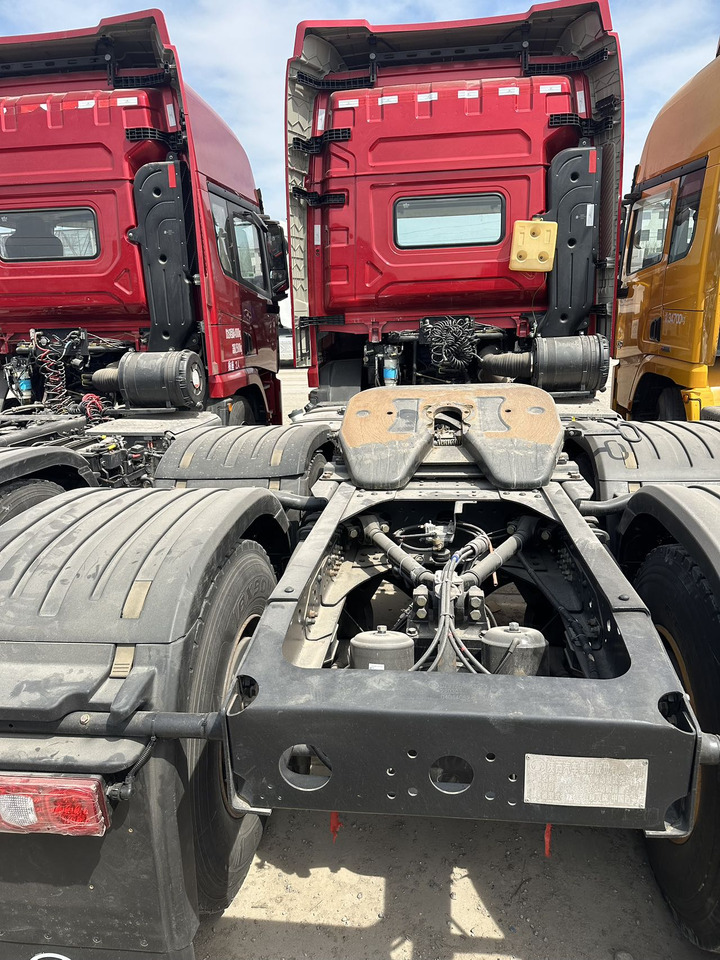 SHACMAN X5000 6x4 - Tractor unit: picture 3 SHACMAN X5000 6x4 - Tractor unit: picture 3