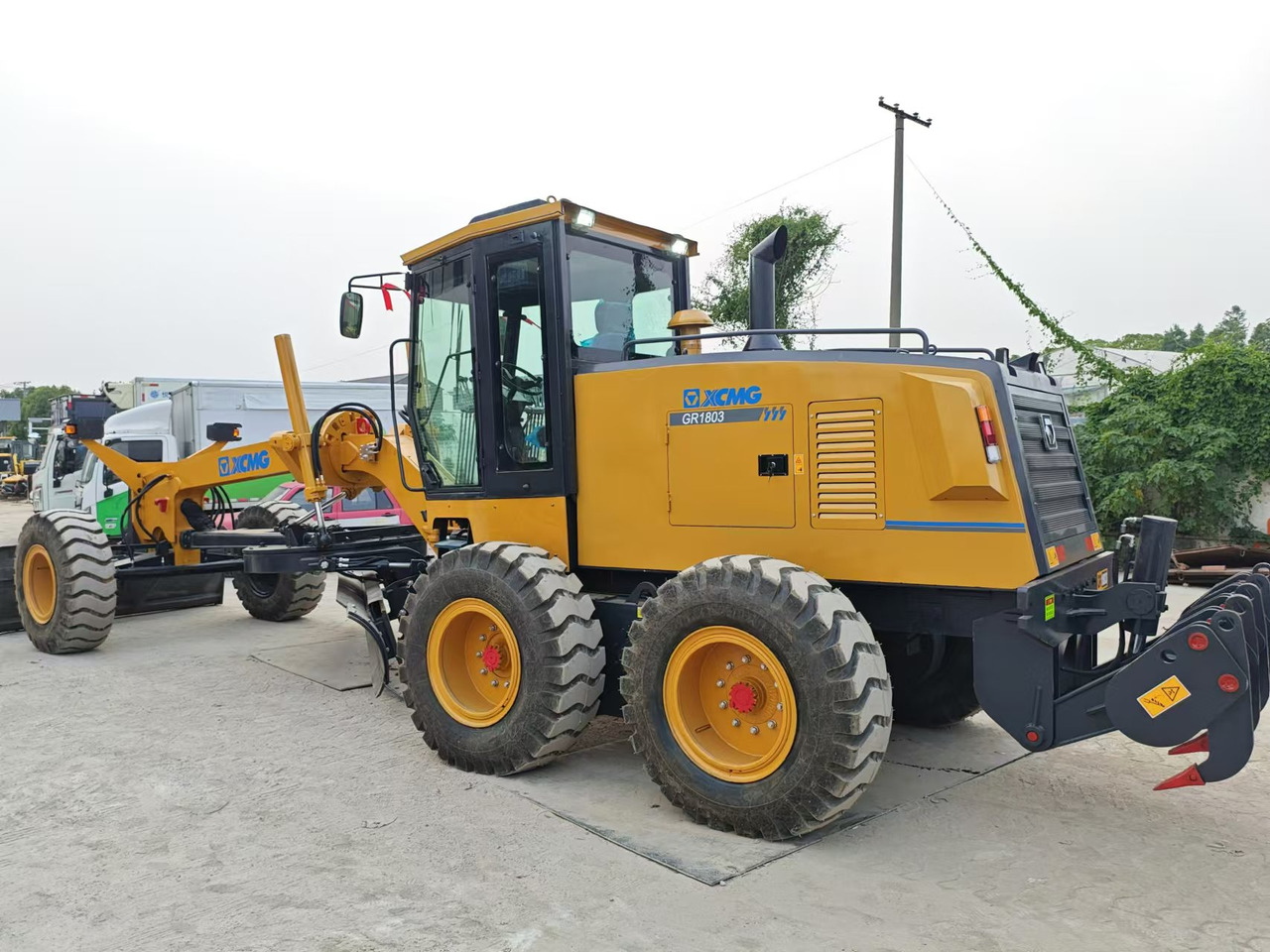 XCMG GR1803 - Grader: picture 3 XCMG GR1803 - Grader: picture 3