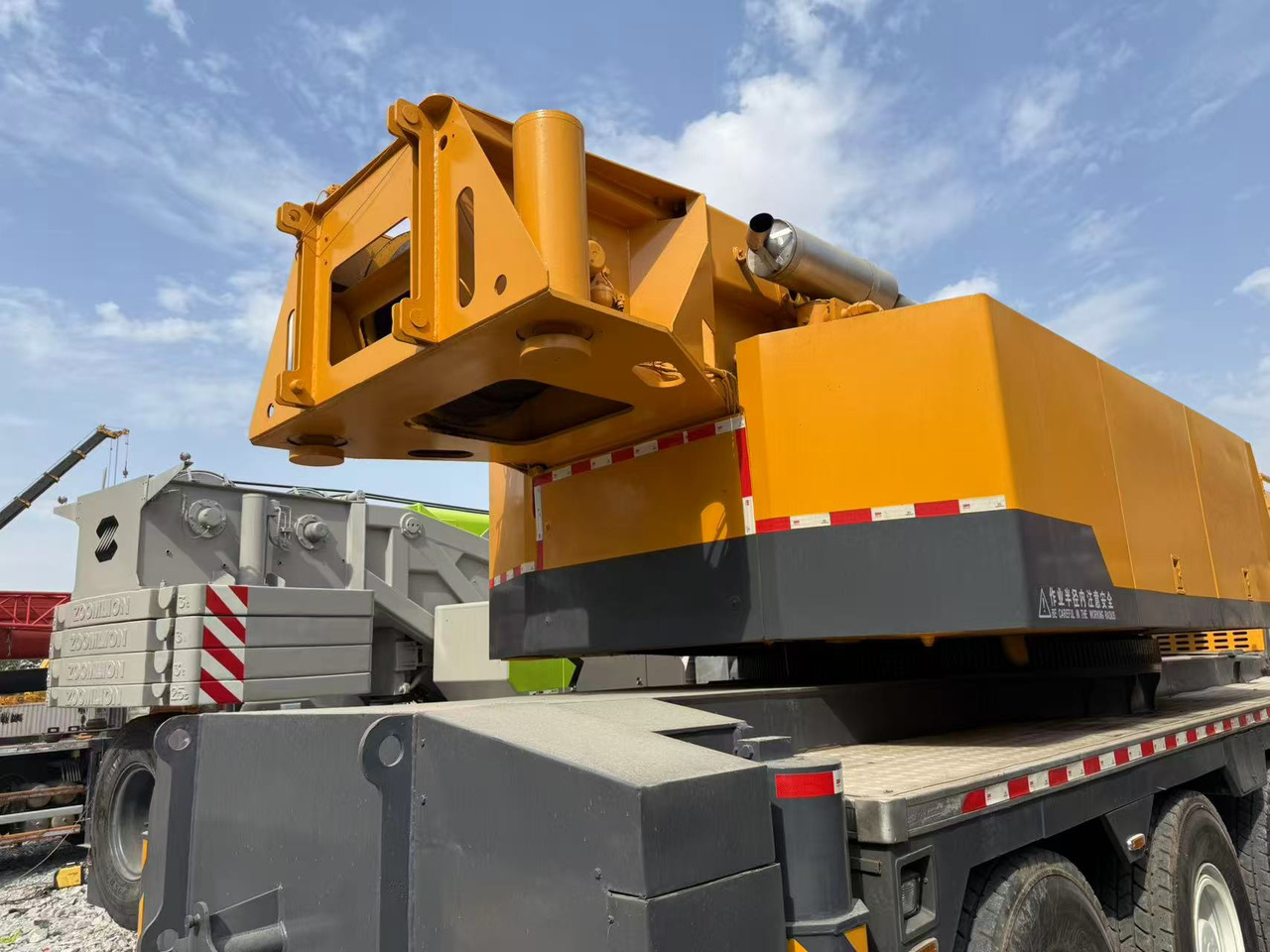 XCMG XCA260 - Mobile crane: picture 1 XCMG XCA260 - Mobile crane: picture 1