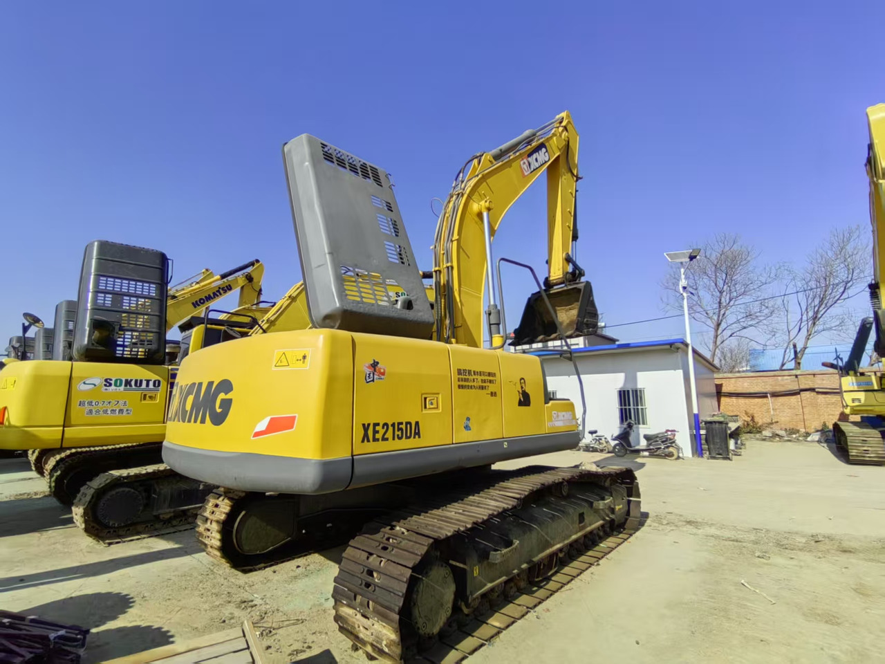 XCMG XE215DA - Crawler excavator: picture 4 XCMG XE215DA - Crawler excavator: picture 4