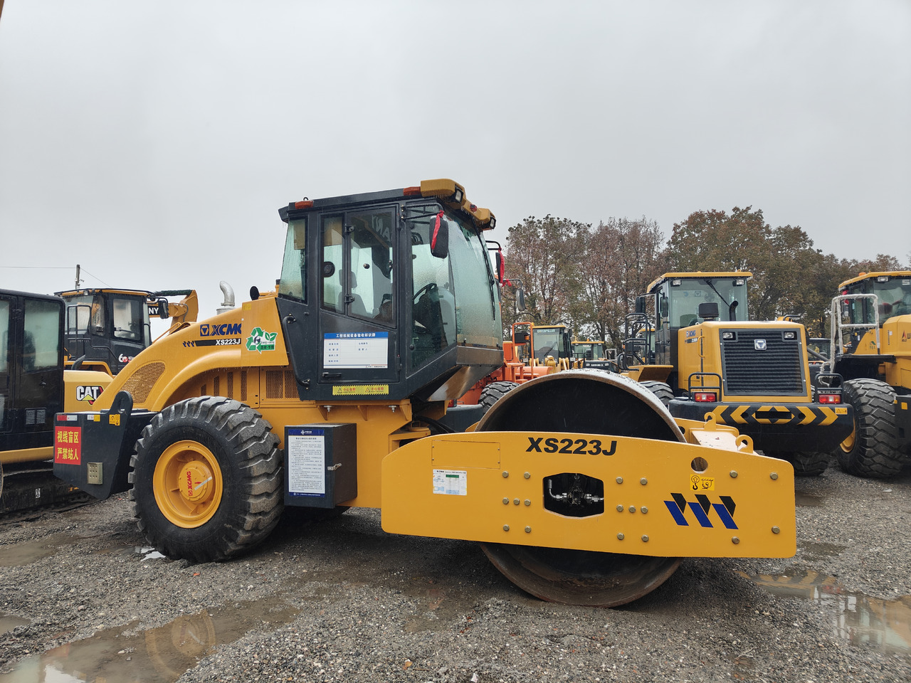 XCMG XS223J - Road roller: picture 2 XCMG XS223J - Road roller: picture 2