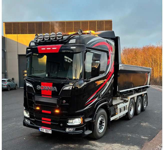 Scania 660ST V8 NGS R660 - Tractor unit: picture 1 Scania 660ST V8 NGS R660 - Tractor unit: picture 1