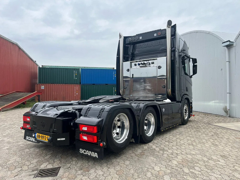 Scania R660 R660 6x2 v8 - Tractor unit: picture 5 Scania R660 R660 6x2 v8 - Tractor unit: picture 5