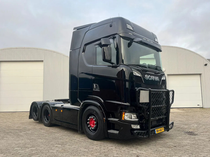 Scania S580 V8 NGS S580 v8 - Tractor unit: picture 2 Scania S580 V8 NGS S580 v8 - Tractor unit: picture 2