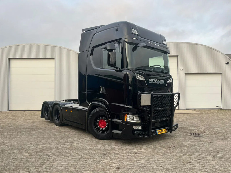 Scania S580 V8 NGS S580 v8 - Tractor unit: picture 1 Scania S580 V8 NGS S580 v8 - Tractor unit: picture 1