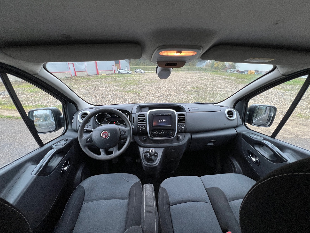 FIAT Talento 6 Places L2H1 EcoJet 145ch Chaine - Combi van: picture 5 FIAT Talento 6 Places L2H1 EcoJet 145ch Chaine - Combi van: picture 5