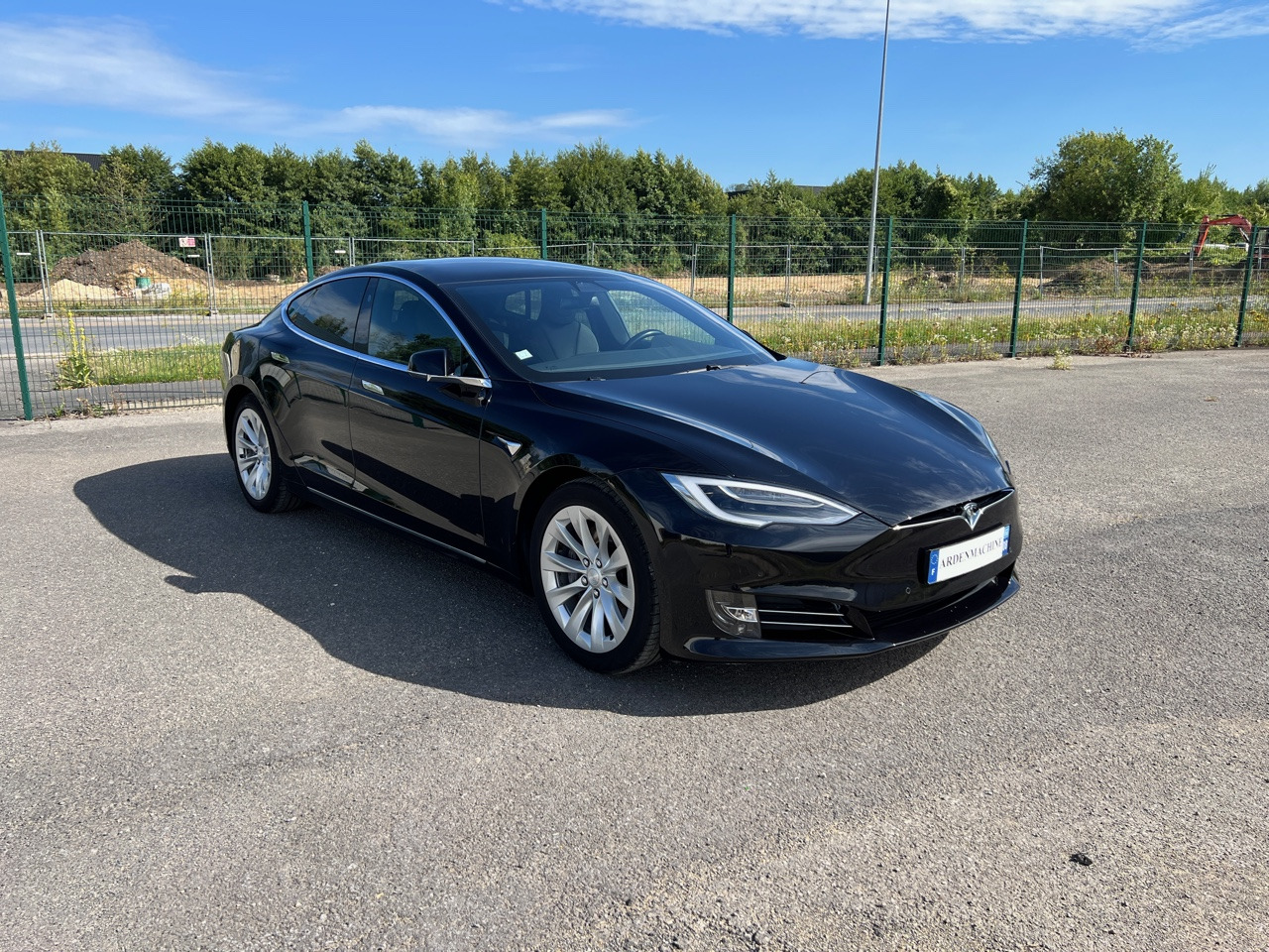TESLA Model S 75D - Autopilot Amélioré – Phase 2 - Garantie - Sedan: picture 4 TESLA Model S 75D - Autopilot Amélioré – Phase 2 - Garantie - Sedan: picture 4